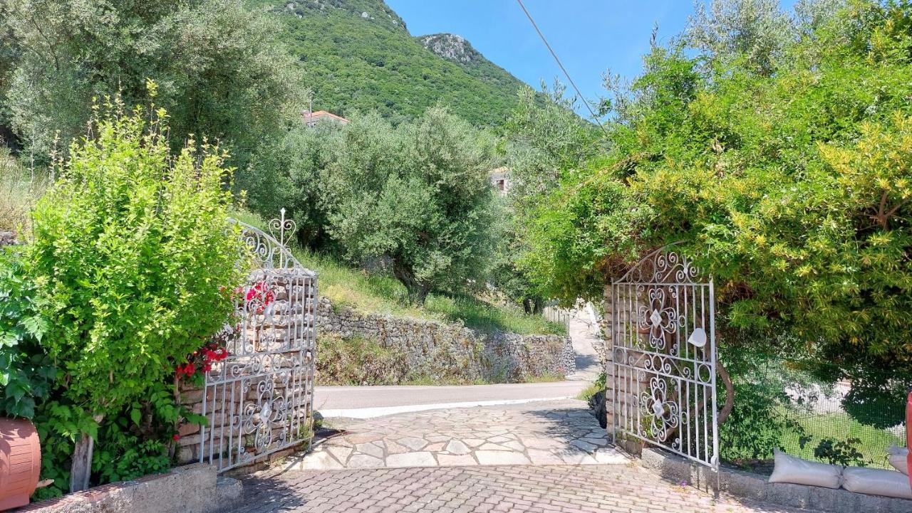 Euryclea Apartments Περαχώρι Εξωτερικό φωτογραφία