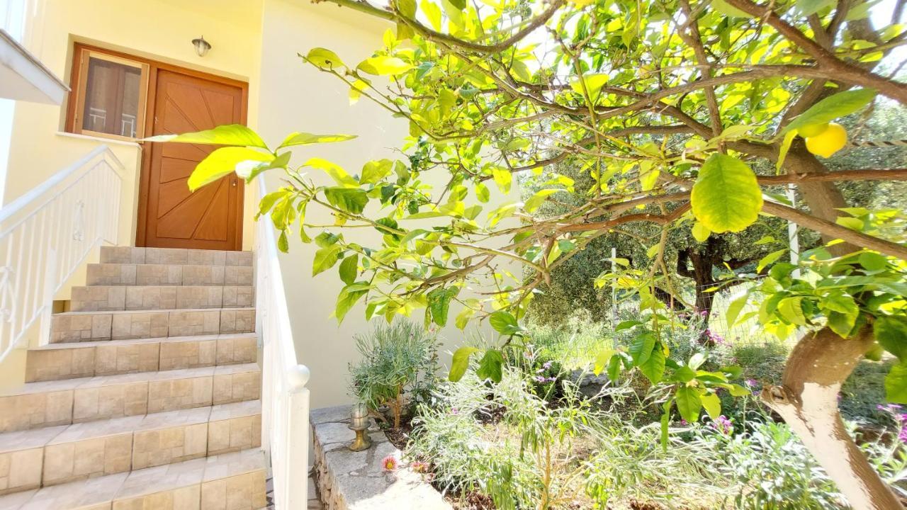 Euryclea Apartments Περαχώρι Εξωτερικό φωτογραφία